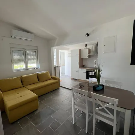 Apartament Nika